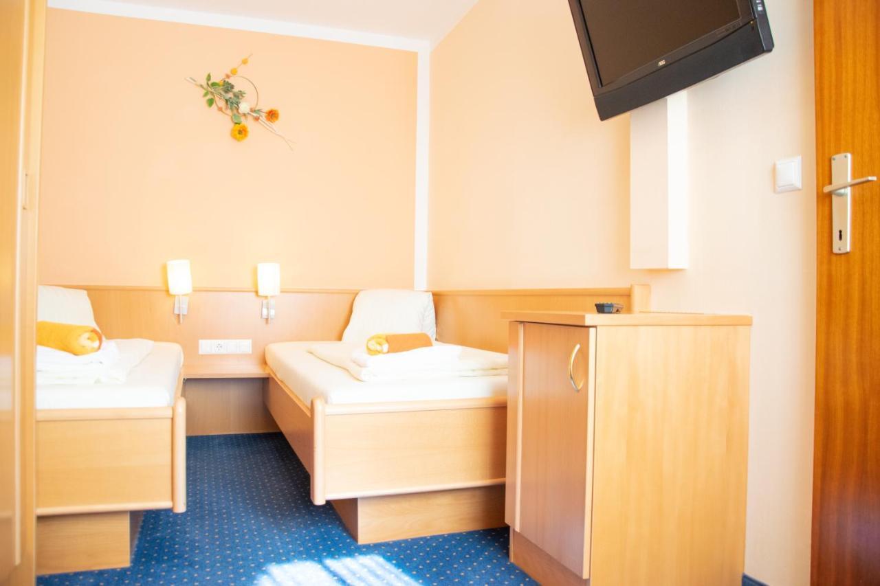 Strandhotel Burgstaller Фелд ам Зее Екстериор снимка